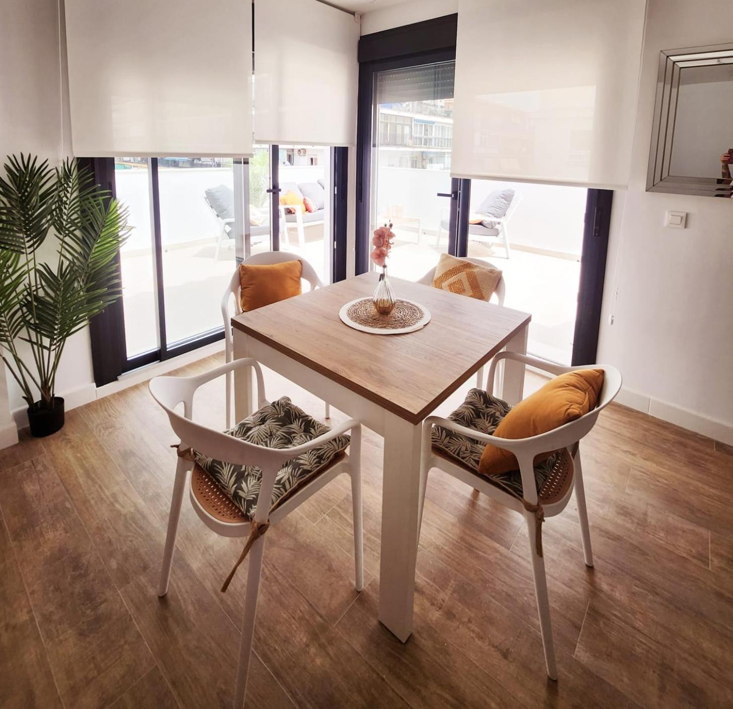 Novamar Apartamentos Fuengirola Luaran gambar